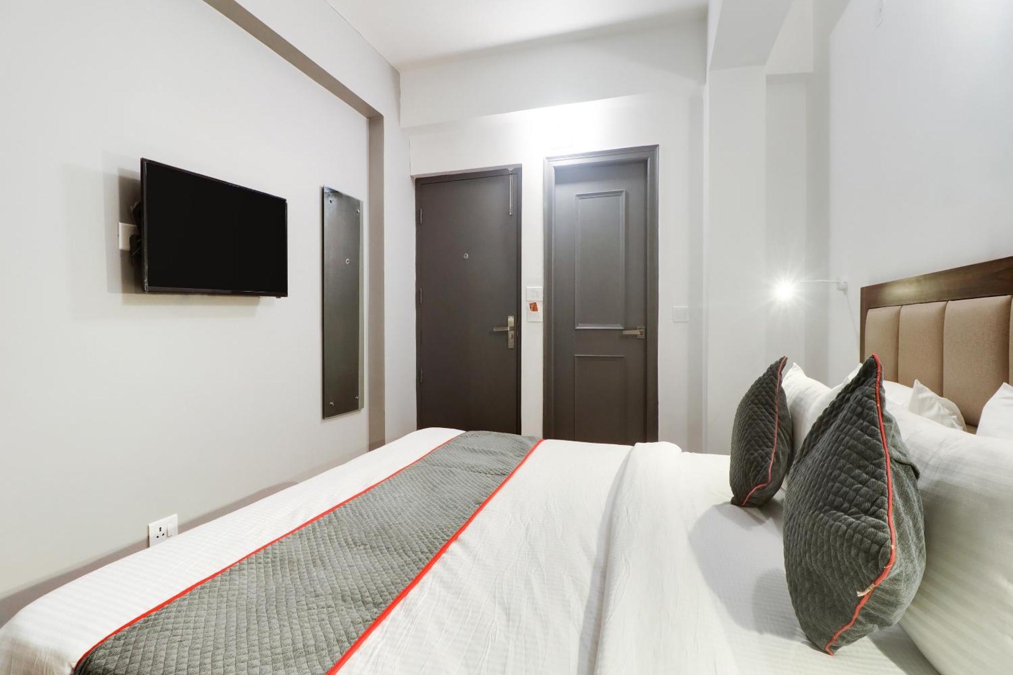 פאטנה Townhouse Townhouse Clark Inn מראה חיצוני תמונה