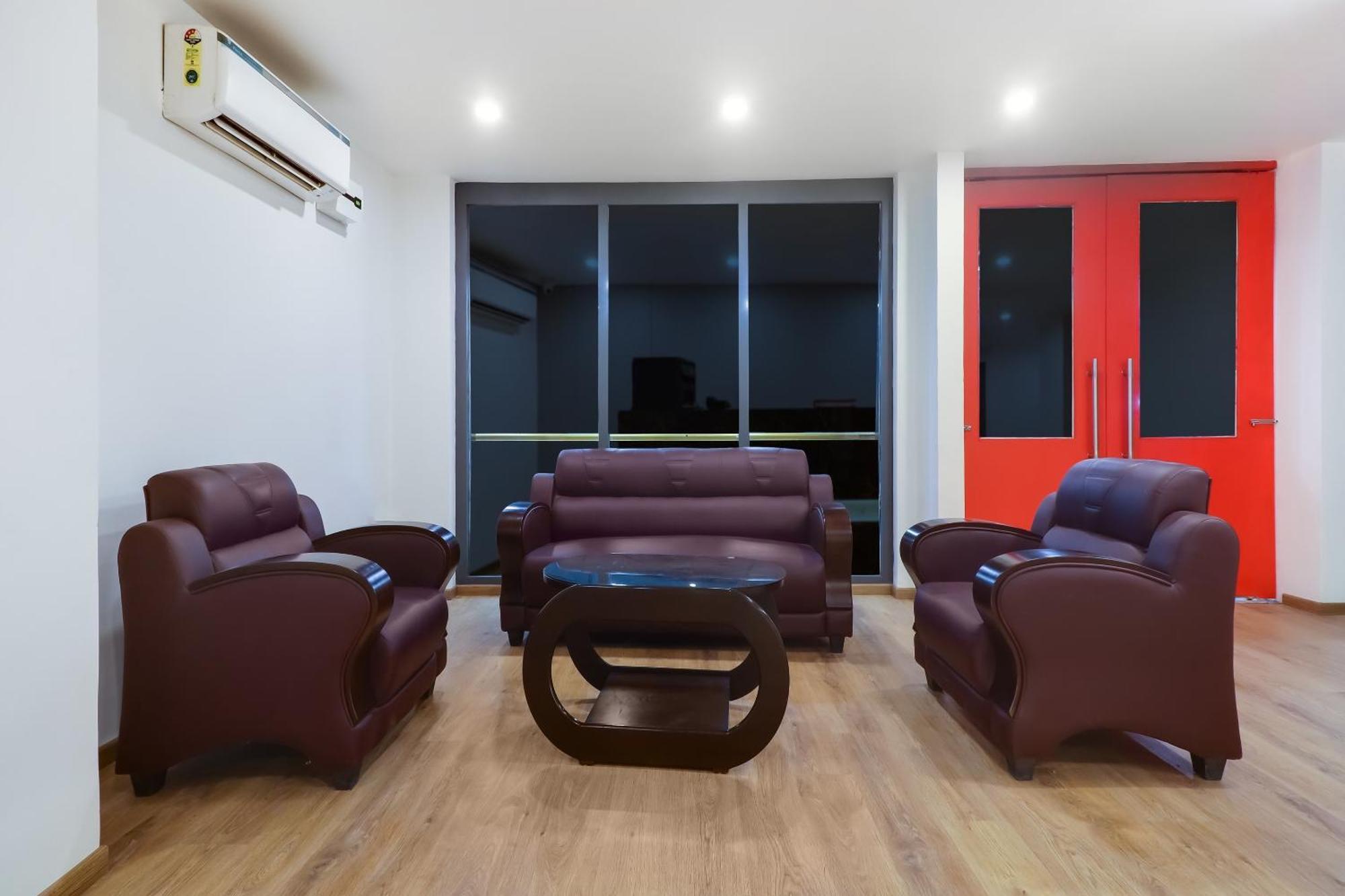 פאטנה Townhouse Townhouse Clark Inn מראה חיצוני תמונה